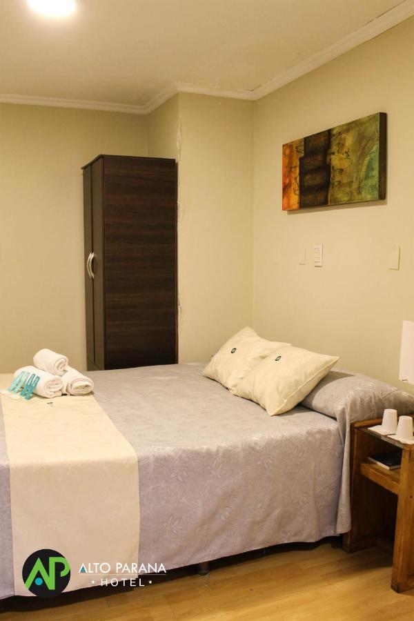 Hotel Alto Parana コルドバ エクステリア 写真